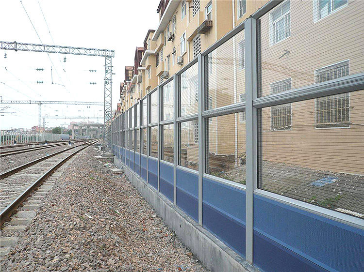 鐵路線(xiàn)波紋隔音板