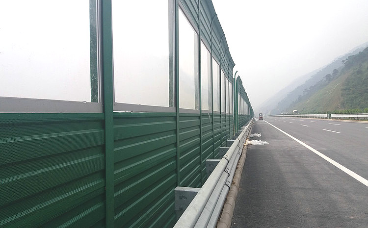 城鄉路高架橋隔音