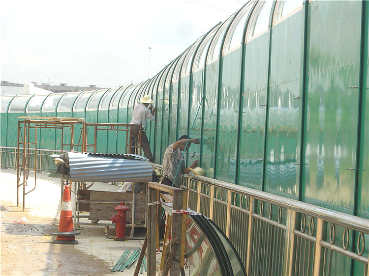 城鄉路高架橋隔音