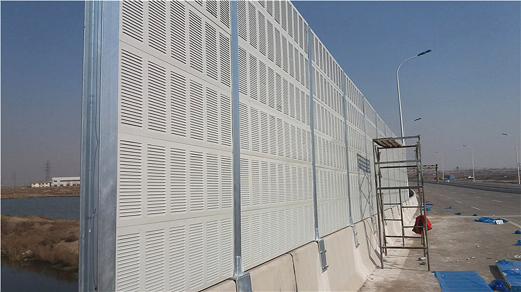 城鄉路高架橋隔音